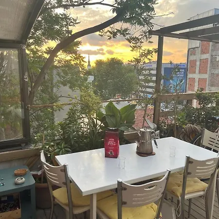 Apartment Kadikoy Terrace Bbq Close 2 Block Ferry Bull Metro Nighlife *