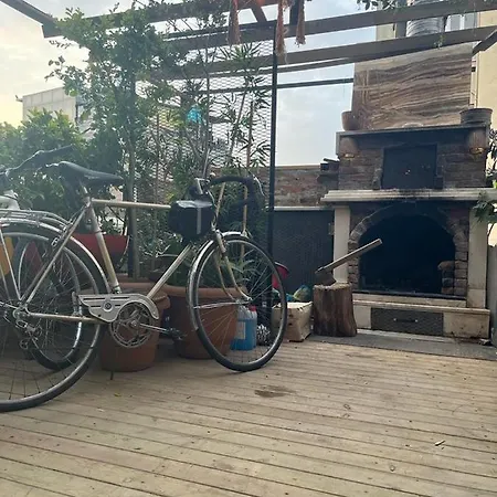 Kadikoy Terrace Bbq Close 2 Block Ferry Bull Metro Nighlife Apartment *