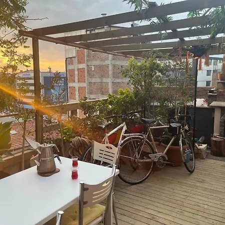 Apartment Kadikoy Terrace Bbq Close 2 Block Ferry Bull Metro Nighlife Istanbul
